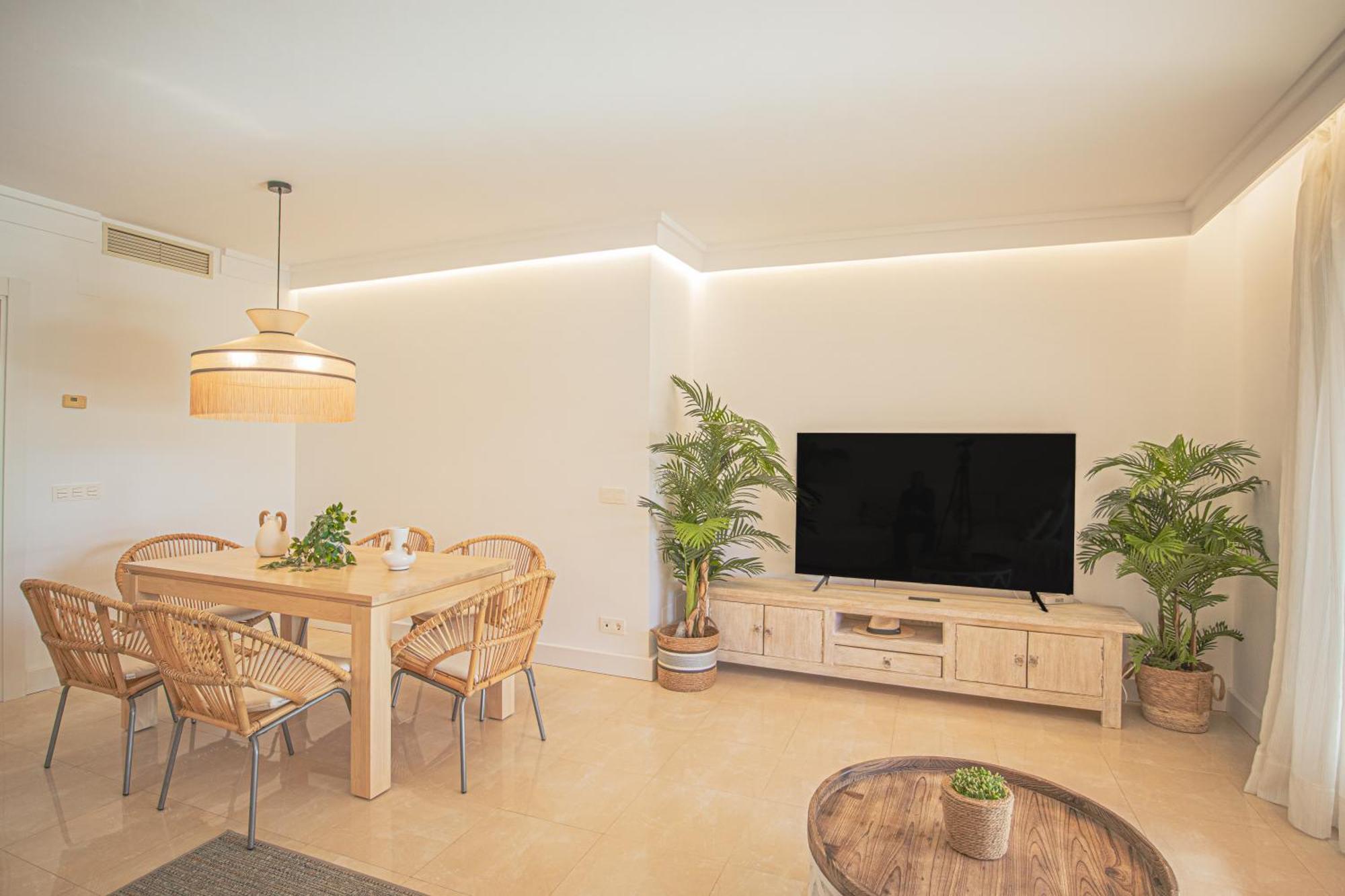 Buenti Apartments Estepona Extérieur photo